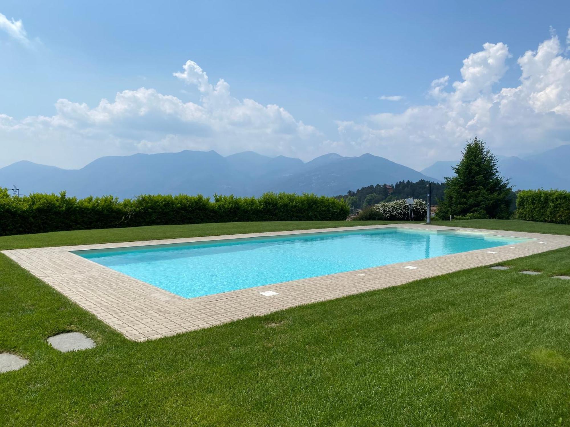 Appartamento Roggiolo Luino Exterior photo
